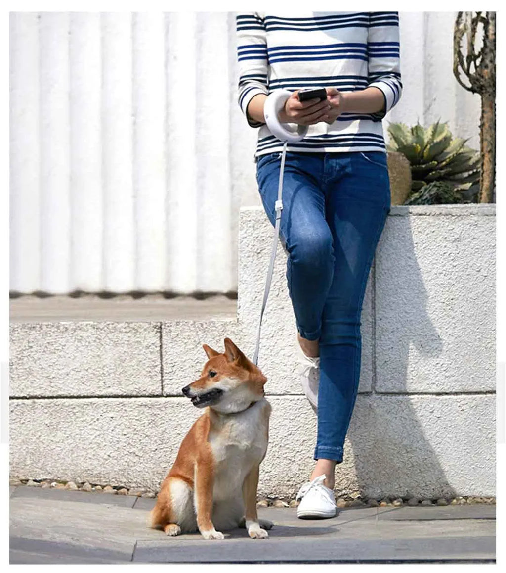 MOESTAR UFO 2.6m Retractable Pet Leash Rechargeable LED Night Light 50kg Static Tension Dog Traction Rope