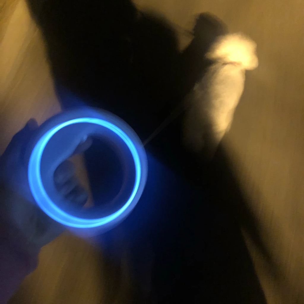 MOESTAR UFO 2.6m Retractable Pet Leash Rechargeable LED Night Light 50kg Static Tension Dog Traction Rope