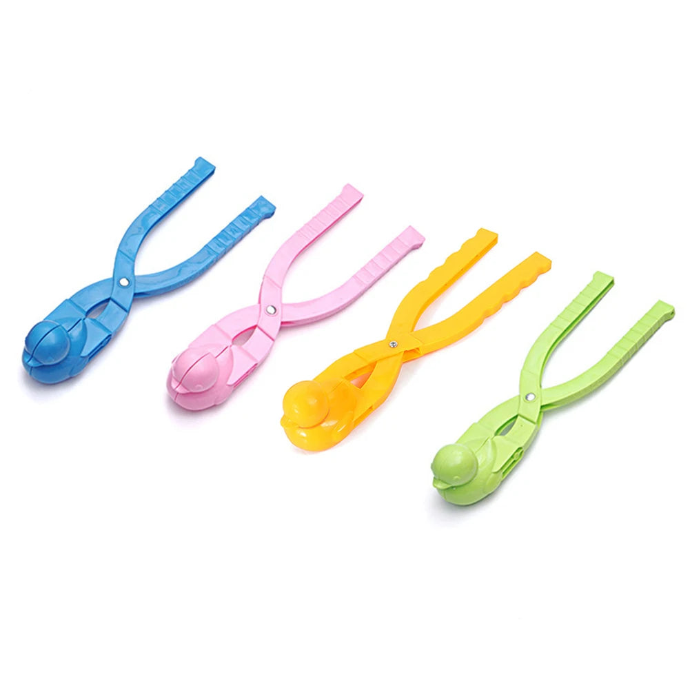 Snowball Maker Clip for Kids Adult Heart Snowflake Duck Shape Clip Tongs for Outdoor Sand Snow Ball Mold Toys Fight Sports Toys