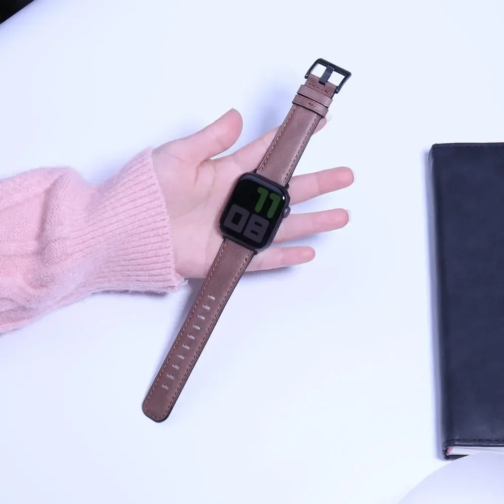 Leather Strap for Apple watch band 44mm 49/45mm 40/41 42 46mm belt Retro luxury Correas iWatch series 10 9 5 4 SE 6 7 8 ultra 2