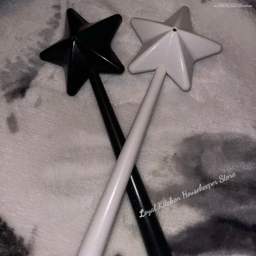 Portable Salt Pepper Shakers  Refillable Magical Star Wand Spice Dispenser Seasoning Shaker Set Kitchen & Dining BBQ Supplies바비큐