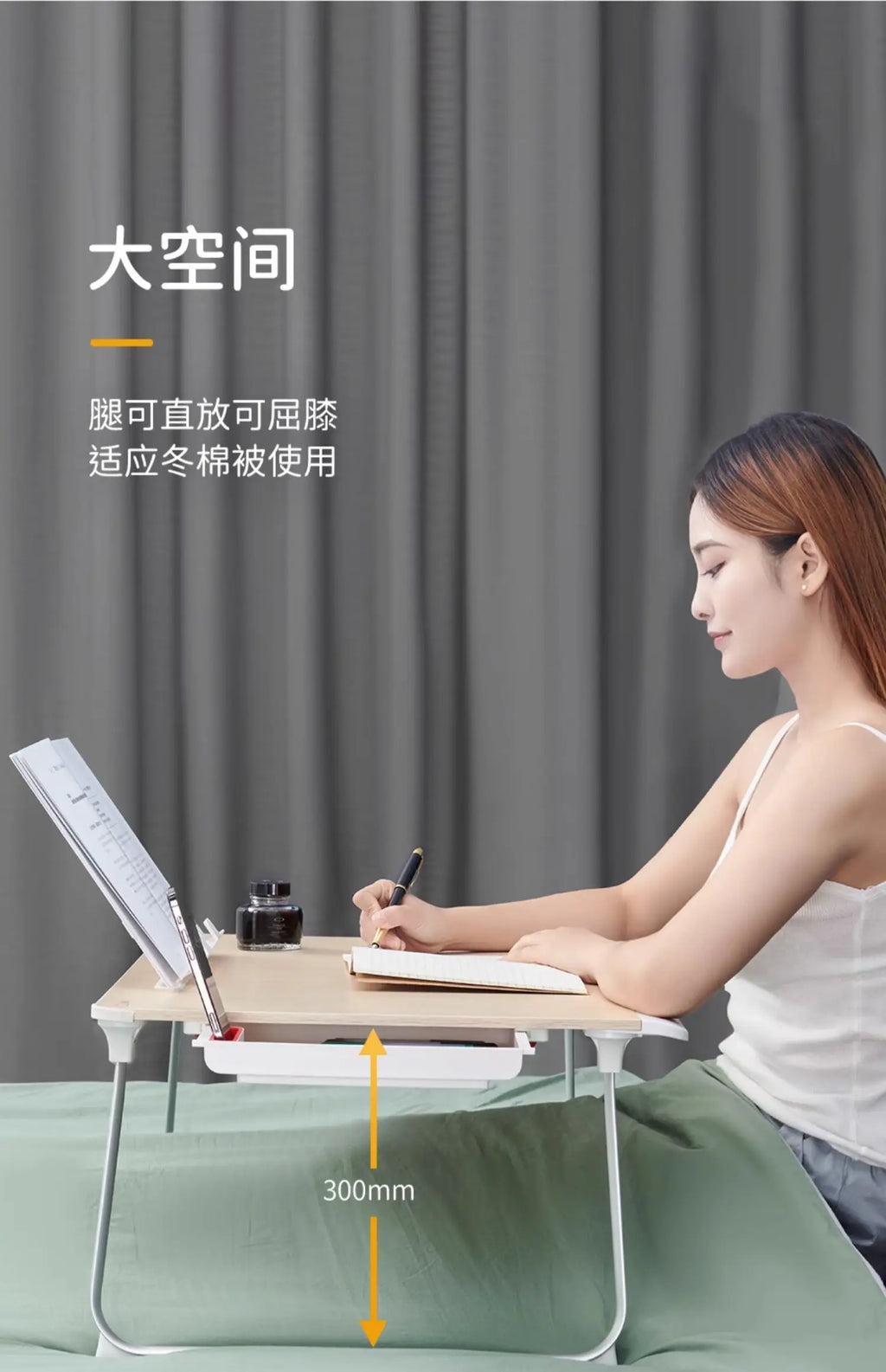 Foldable Laptop Bed Table Floor Tray Desk Study Writing Stand Portable Dorm Desk for Sofa or Home Office Use