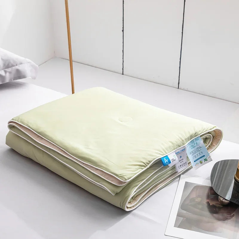 Cooling Blanket for Bed Silky Air Condition Comforter Lightweight Cooled Summer Quilt with Double Side Cold & Cooling Fabric
