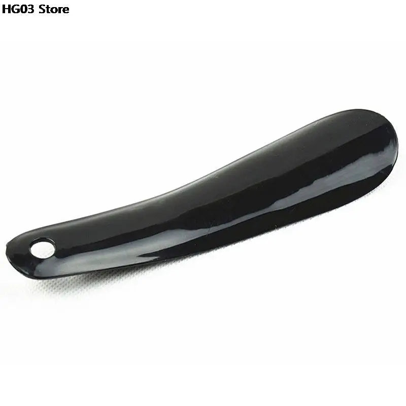 1PCS 16cm Flexible Sturdy Slip Shoe Horns Professional Black Plastick Shoe Horn Spoon Shape Shoehorn Shoe Lifter