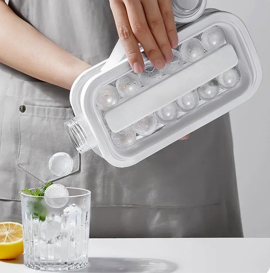 Portable 2in1 Folding Ice Maker Water Bottle with Creative Ice Cube Mold Ice Hockey Lattice Kitchen Bar Gadgets Ice Making Tool