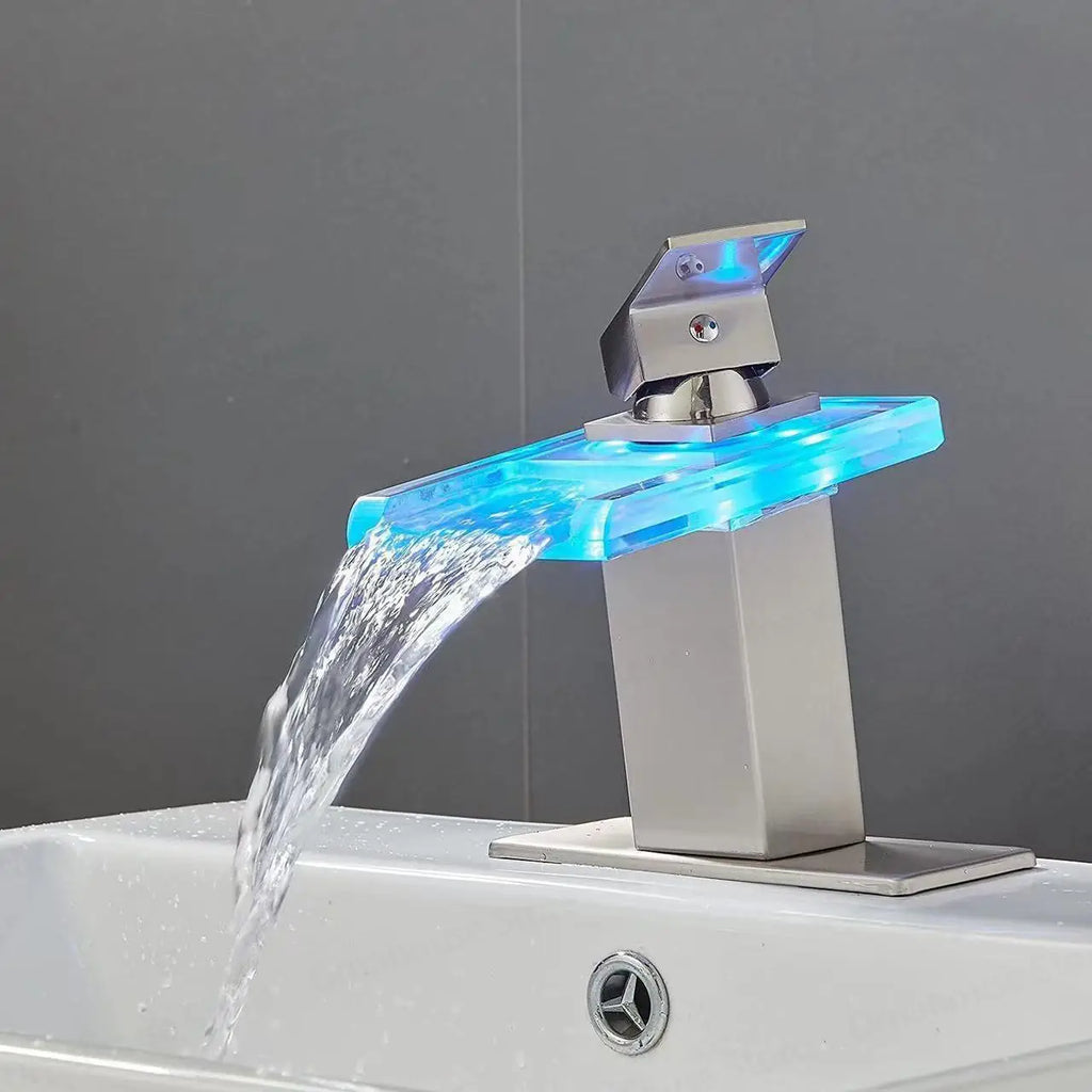 Luxury LED Color Changing Waterfall Basin Sink Faucet Led Light Polished Tap Basin Deck Mounted Sink Mixers 3 Colors Change