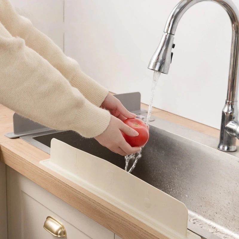 Silicone Sink Baffle Splash Guard Protect Cloth From Splashing Water Baffle Splash Protector For Washing Dishes Faucet Kitchen