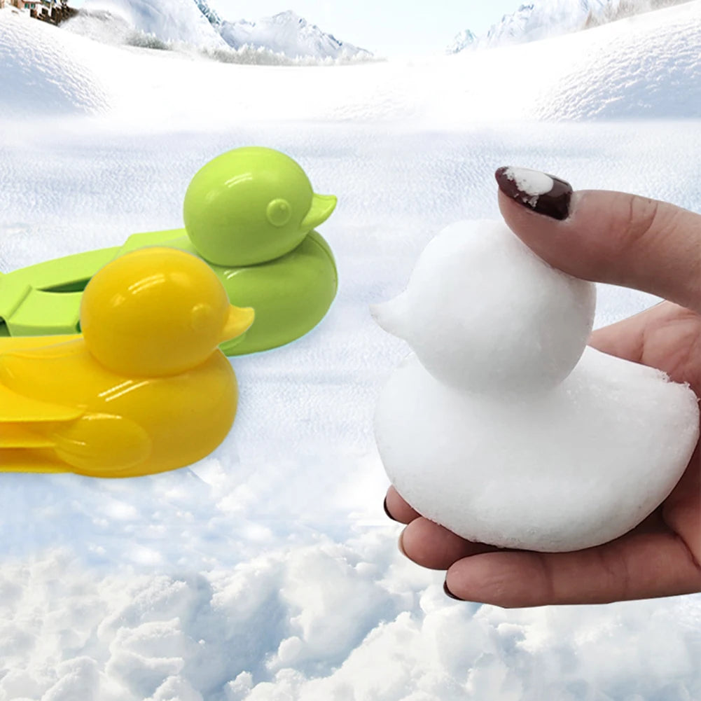 Snowball Maker Clip for Kids Adult Heart Snowflake Duck Shape Clip Tongs for Outdoor Sand Snow Ball Mold Toys Fight Sports Toys