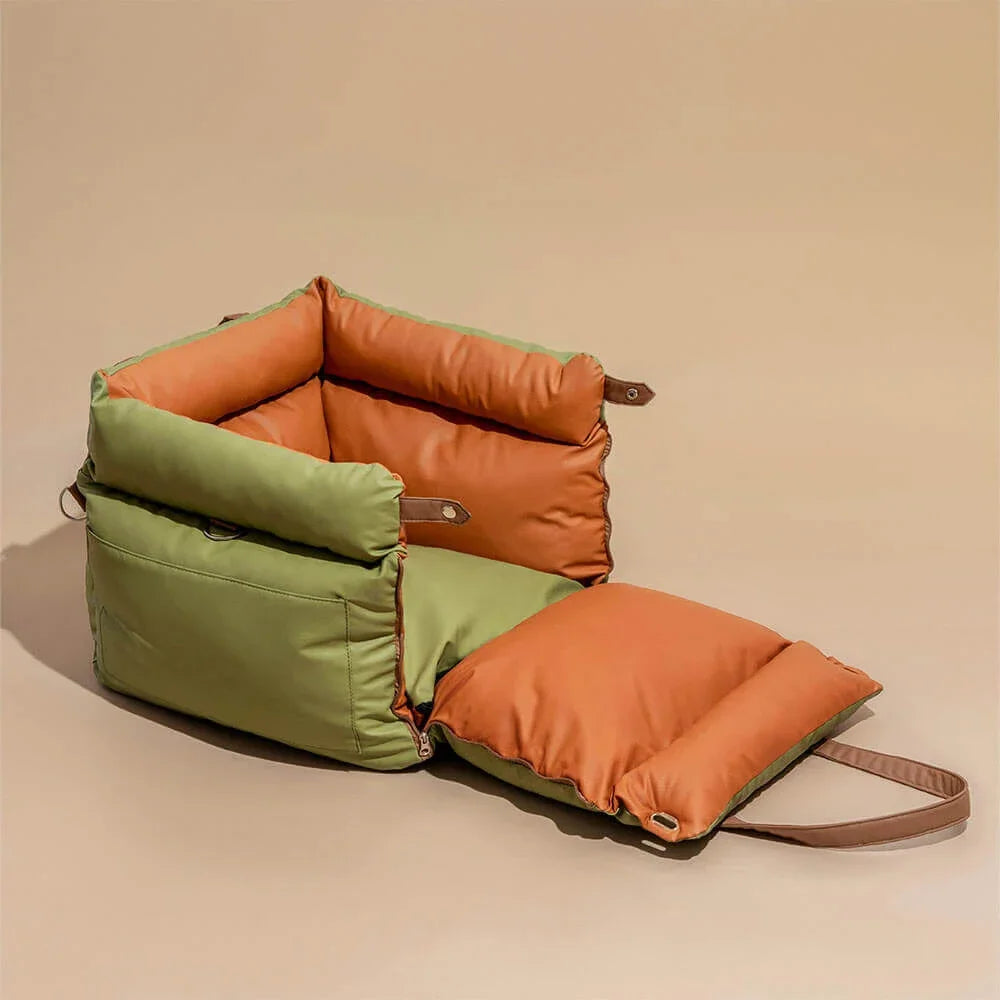 Winter Pet Outing Lathe Luxury Faux Leather Dog Car Seat/Cat Car Bed/Booster Bed Pet Booster Car Seat Comfortable Cat Travel Bed