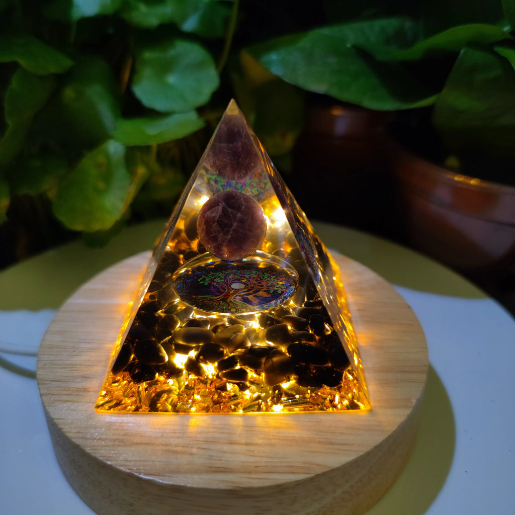 Natural Tiger Eye Orgonite Pyramid Healing Crystals Energy Generator Reiki Chakra Multiplier Orgone Amethyst Meditation Stone5X5