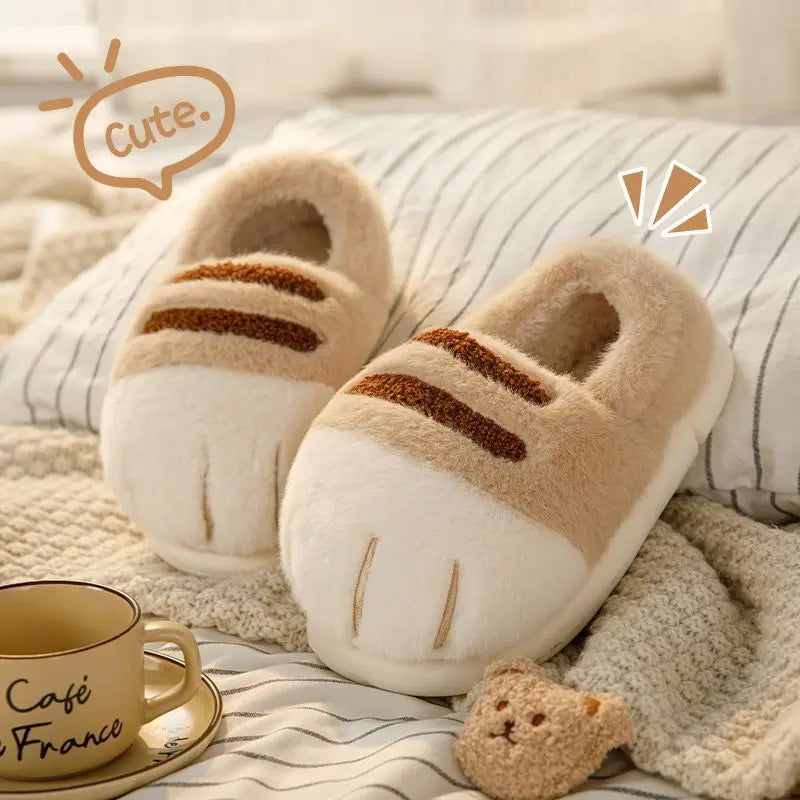Cuddly Hug Cat Slippers Women Winter Home Fur Slides Kawaii Floor Shoes Furry Slippers Girl Kitty Mules Funny Cute Gift Slippers