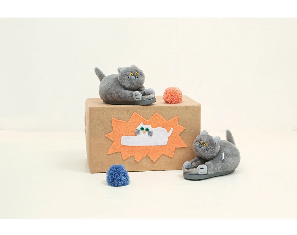 Cuddly Hug Cat Slippers Women Winter Home Fur Slides Kawaii Floor Shoes Furry Slippers Girl Kitty Mules Funny Cute Gift Slippers